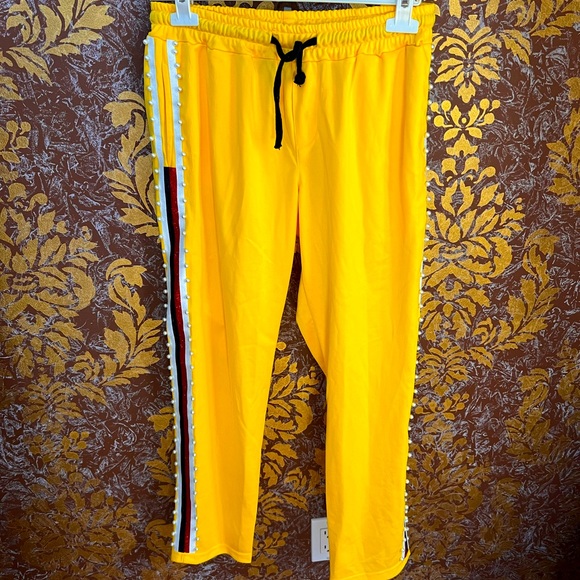 Made in Italy!!! Adorable sweatpants!! - Picture 1 of 8